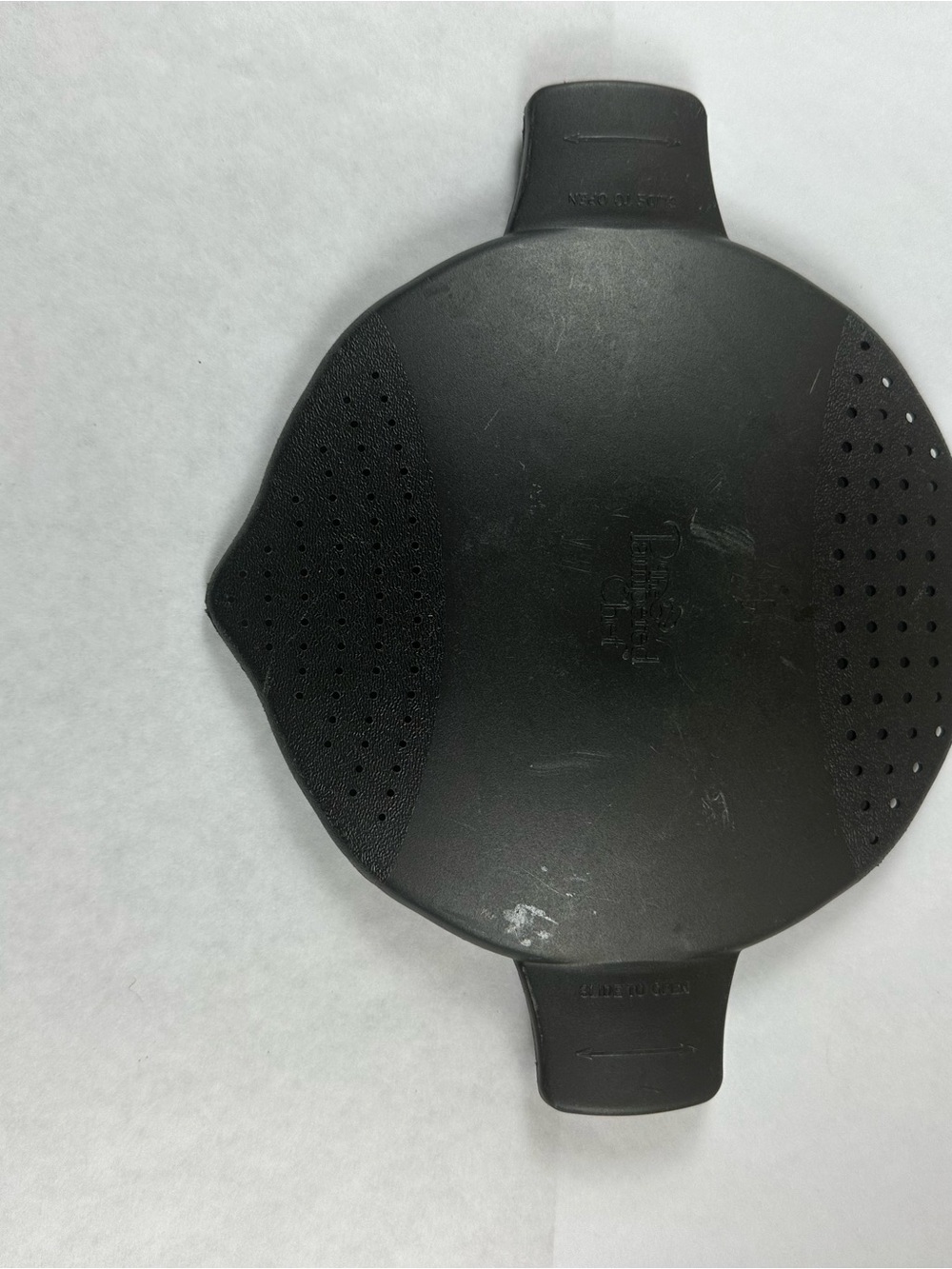 The Pampered Chef Black Strainer— *** Lid Only***